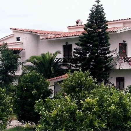 Lemon Tree House Holiday home *