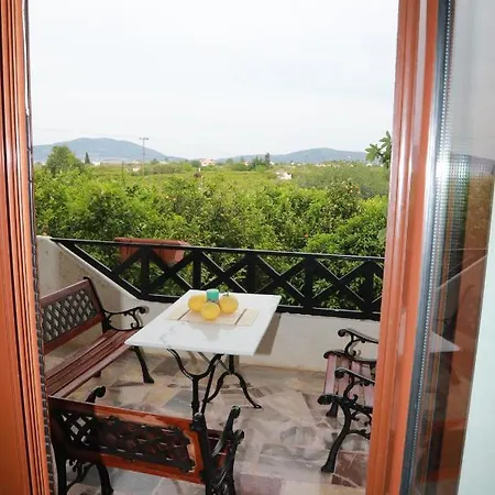 Lemon Tree House Holiday home *