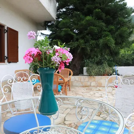 Σπίτι διακοπών Lemon Tree House Καλλονή