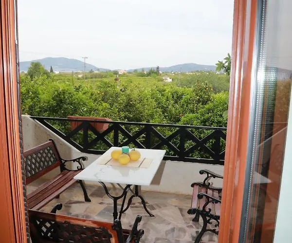 Lemon Tree House Дом отдыха *