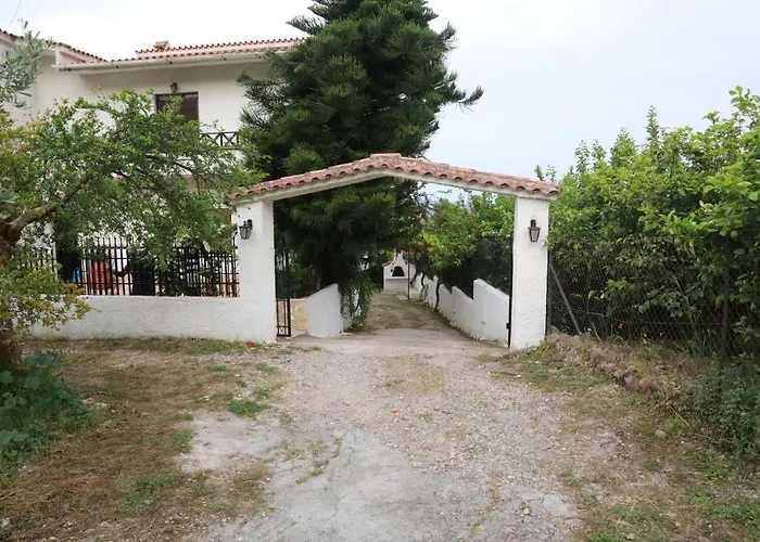 Дом отдыха Lemon Tree House